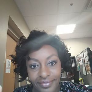 Meet your Posher, Carolyn